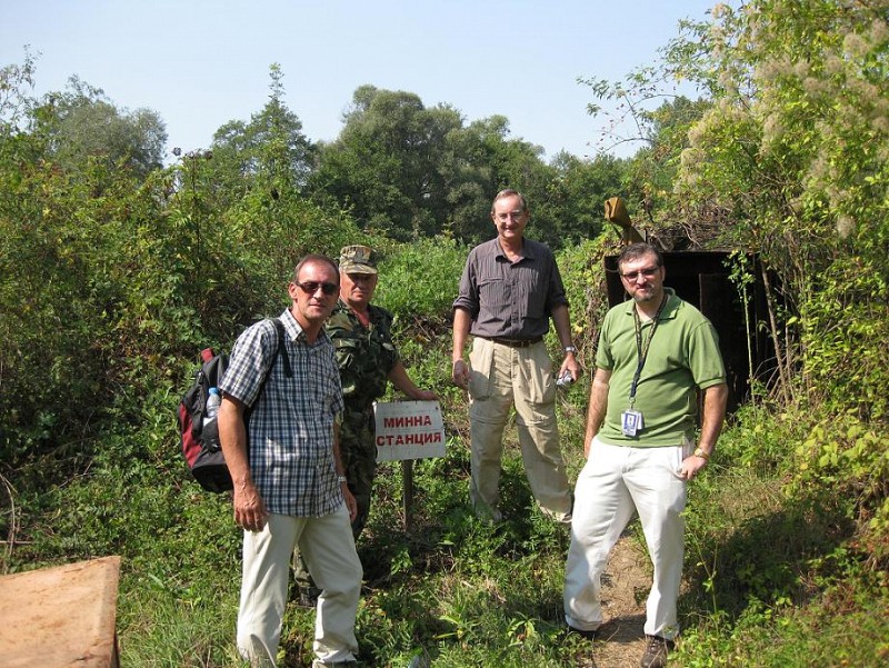 U.S. Department of State representative visits the Chelopechene site