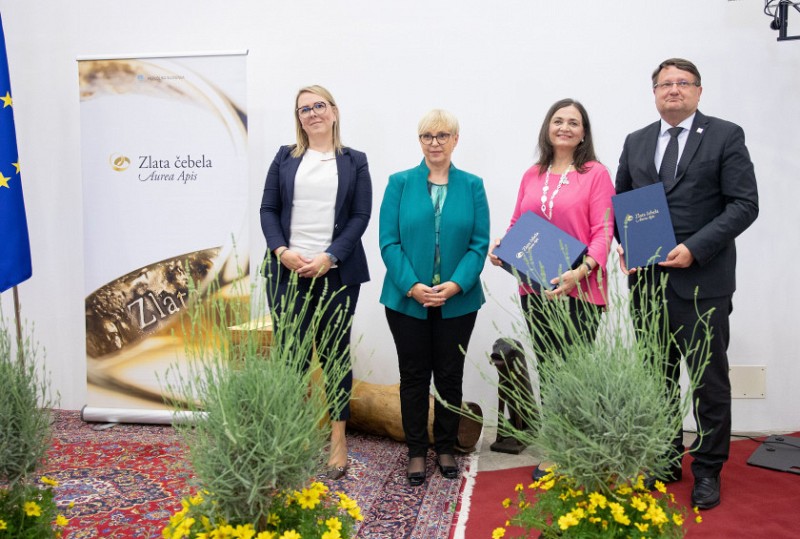 Golden Bee Award Recognizes ITF’s Beekeeping Initiative for Mine Victims
