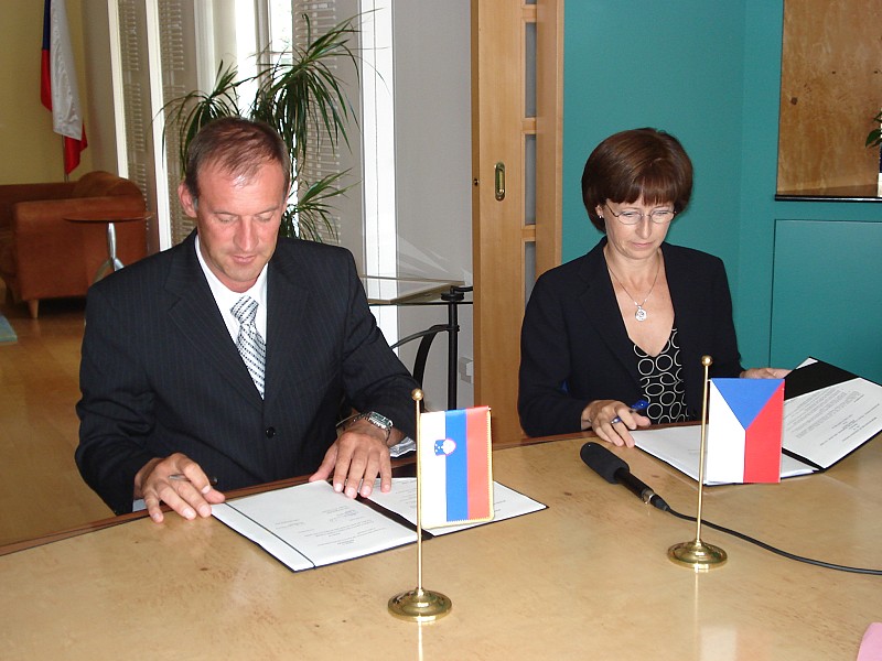 ITF MoU No.12 signed with Czech Republic