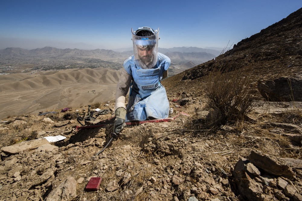 Deminer at work in the village of Tangee Sayidan in the Kabul Province. Photo: Arne Hodalič