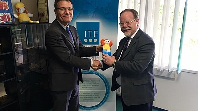 Ambassador of Ireland Visits ITF