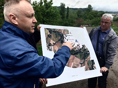 Gregor Sančanin, Head of ITF Representative Office in BiH, explaining the social and economic impact of the current demining activities.