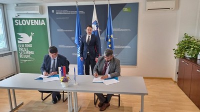 ITF and the Afghan NGO MDC signed an agreement that will enable the Republic of Slovenia to continue providing support to the MDC Health Center.